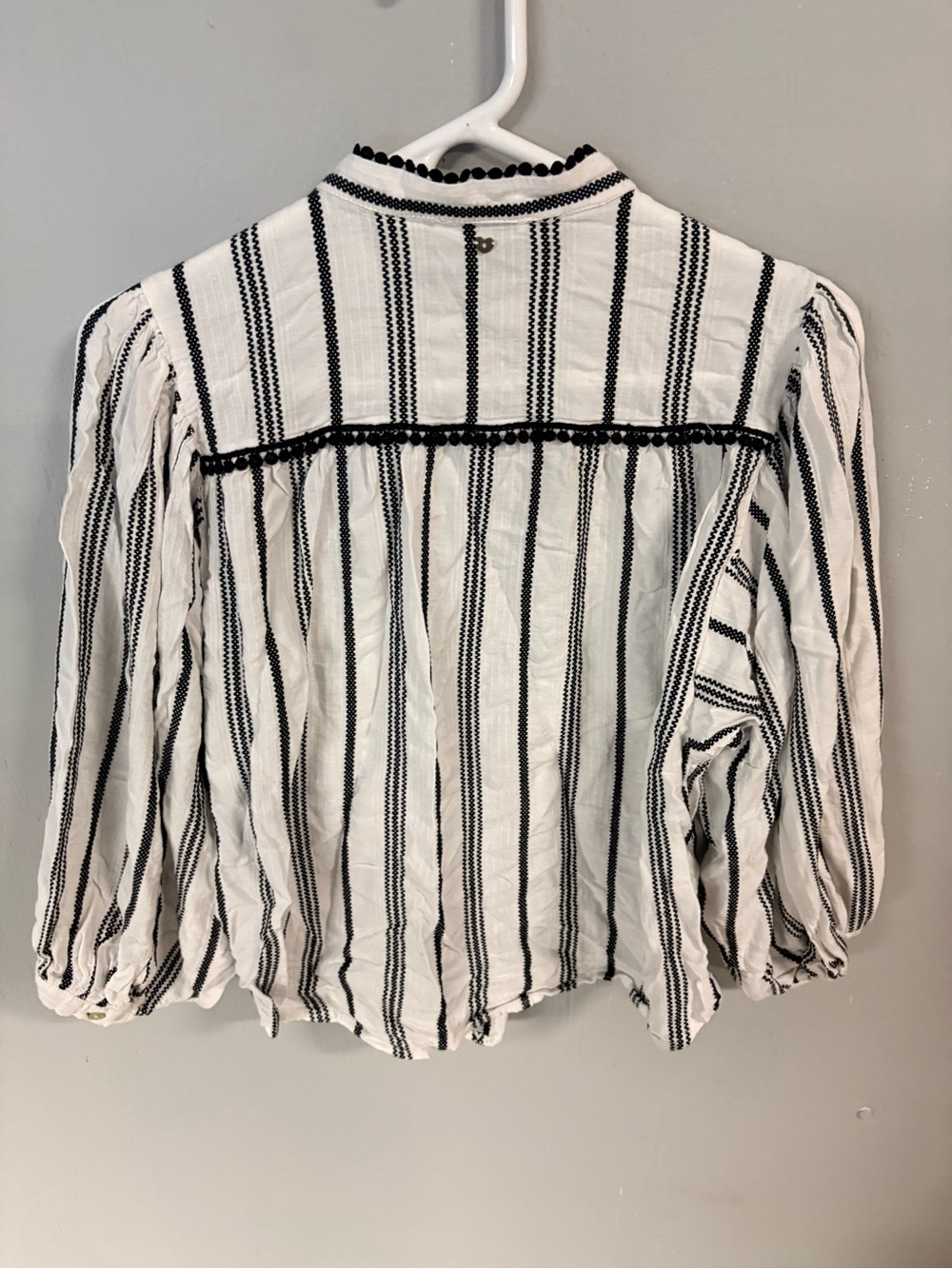 Motive women’s small Embroidered Stripe Button-Front Blouse - White/Black - Picture 2 of 4